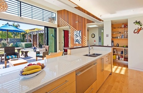 Stoke House | Estuary Grove, stunning architectural house