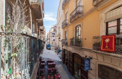 Alicante City Centre Apartment | Estudios Muñoz