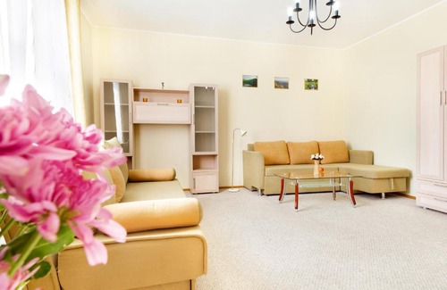 Yekaterinburg Apartment | EtazhiDaily at Malysheva