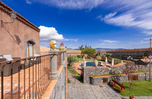Randazzo House | Etna Quota Mille Boutique Hotel, Typical Sicilian Food & Wine
