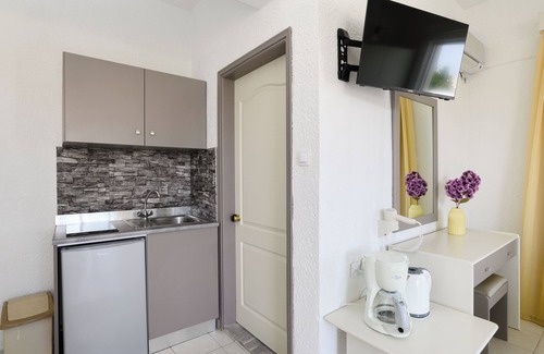 Ialyssos House | Eugenia studios & apartments
