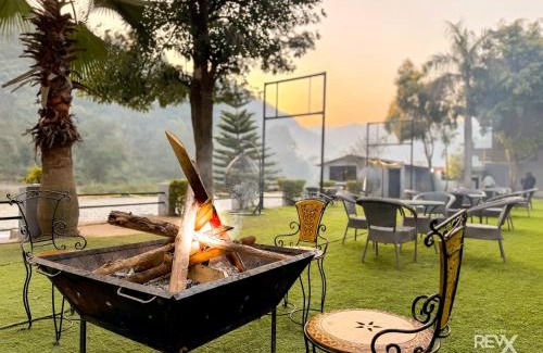 Jogiyana Resort | Euphoric River Resort