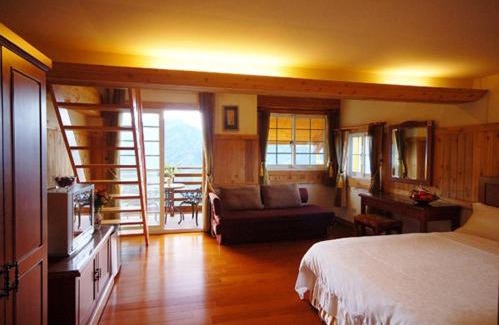 Ren'ai House | Euro Country Villa