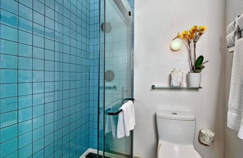 South Beach Hotel | European-Style Suite Steps from Embarcadero with Bay Views in San Francisco