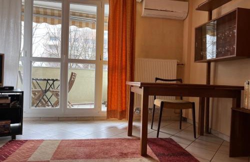Meylan Apartment | #EV Le Taillat T3 for 4 in Meylan with Terrace