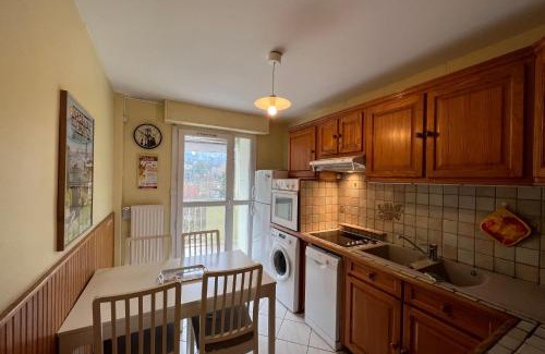 Meylan Apartment | #EV Le Taillat T3 for 4 in Meylan with Terrace
