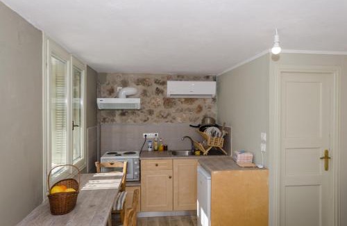 Leonidio Apartment | Ev Zin Basilicum