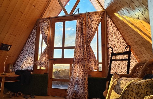 Dalhousie Cabin | Eva Cabins