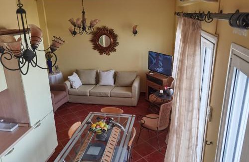 Ireon Apartment | Evaggelia's Seaside Boutique Apartment