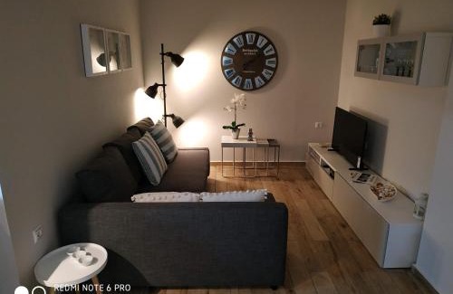 Kalathas Apartment | Evan's place