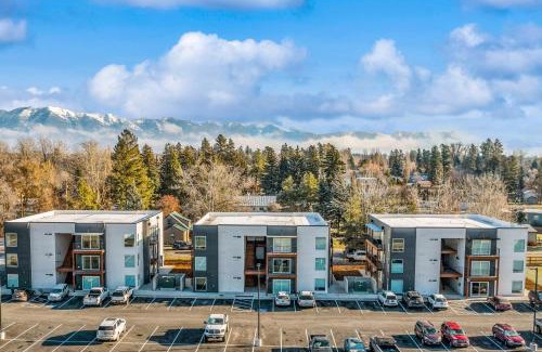 Evergreen Apartment | Evergreen Escape