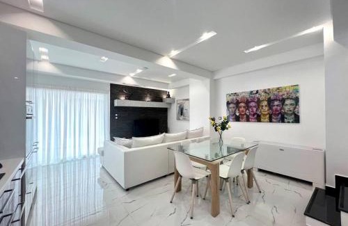 Ampelokipoi Apartment | Evilion Maisonette in Athens