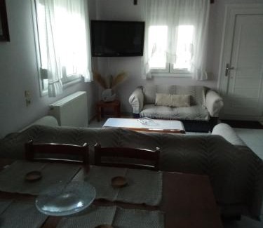 Servia Villa | EvropisHouse