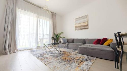 Abu Dhabi Apartment | Excellent 2br Stay In Yas Island
