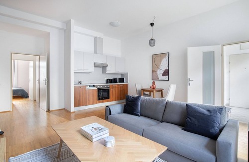 Thurygrund Apartment | Excellent Alsergrund 1BR w/Elevator & Rooftop Terrace, by Blueground