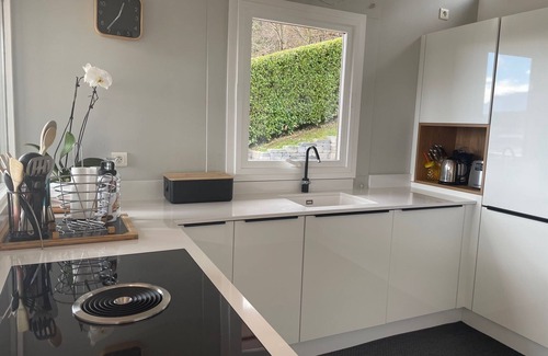 Sillingy House | Exceptional mountain view, heated swimming pool, 10 minutes from Lake Annecy