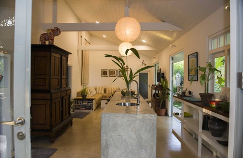 Unawatuna Villa | Exceptional staff. Gorgeous sea view from amongst trees, 5 min from beach.