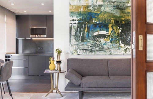 Sao Sebastiao da Pedreira Apartment | Exclusive 1BR Avenidas Novas, Equipped & Serviced, Near Gulbenkian Museum