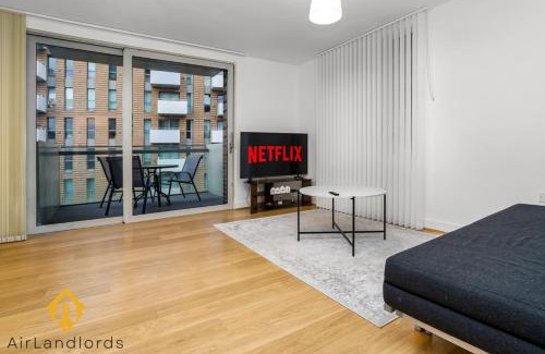 Bromley South Apartment | Exclusive 2 Bedroom Flat in Bromley By Bow