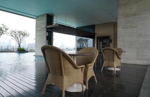 Bangka Apartment | Exclusive and Comfy Studio Kemang Mansion Apartment By Travelio