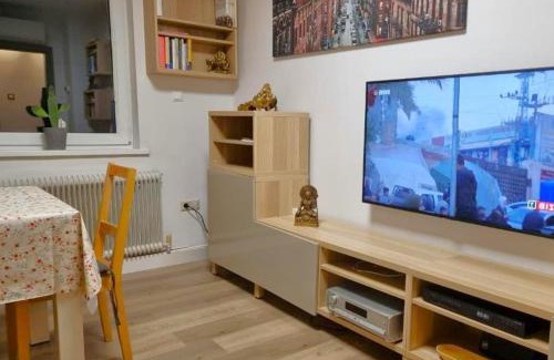 Floridsdorf Apartment | Exclusive Apartment Donau-City P&R