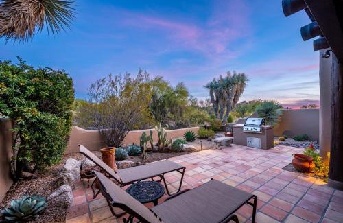 Pinnacle Peak Villa | Exclusive Boulders Retreat near Downtown Cave Creek hiking scenic views.
