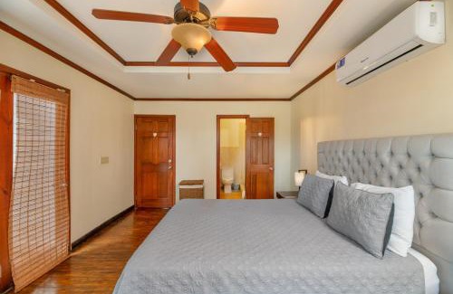 Gibson Bight House | Exclusive Full House near Beaches & Downtown