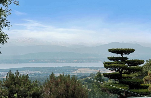 Arzier Villa | Exclusive Geneva Region Retreat with Pool