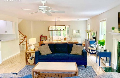 Cutchogue House | Exclusive Nassau Point House with Pool and Deeded Beach!