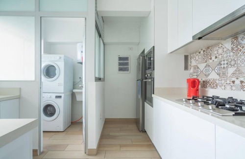 Barranco Apartment | Exclusive Penthouse With Private Rooftop Jacuzzi BBQ Game Room
