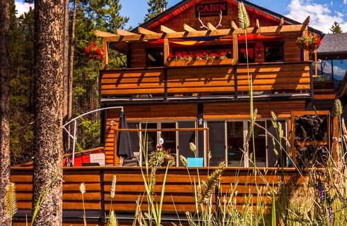 East Kootenay Cabin | Exclusive rental of the whole Lodge with breakfast