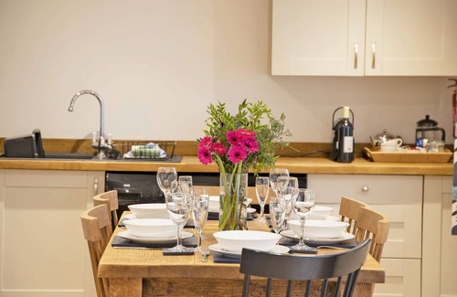 Carsington House | Exclusive Use of The Beautiful, Dog-Friendly Cottages at Stainsborough Hall