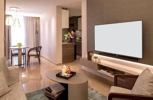 Orchard Apartment | Executive 1BR w/Terrace, 3 min stroll to Orchard MRT