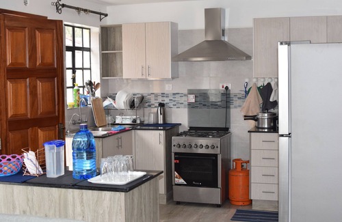 Athi River Villa | Executive 4BR Villa with A pool near Nairobi, Airport