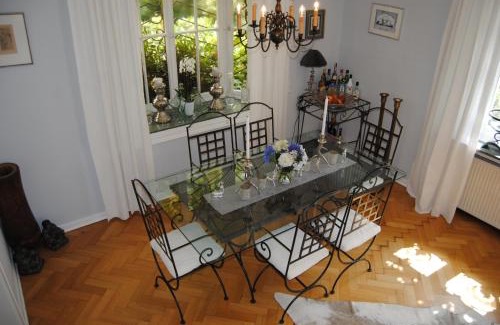 Ohligs Villa | Exklusive Villa am Wald mit Garten, Waldzugang und Sauna