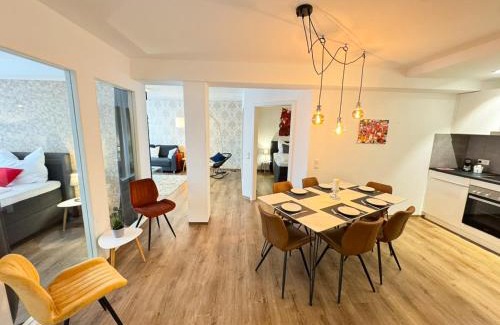 Old Town Apartment | Exklusives 3 Zi Design Apartment in FR-Altstadt