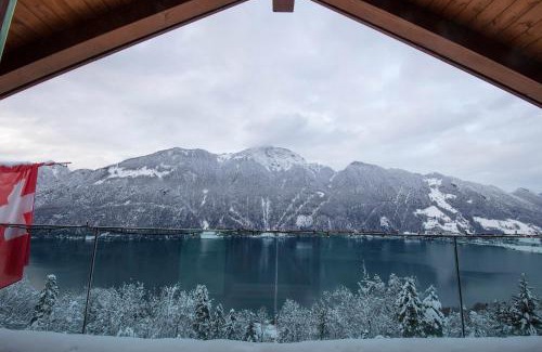 Ruetli House | Exklusives Chalet mit traumhafter See- und Bergsicht