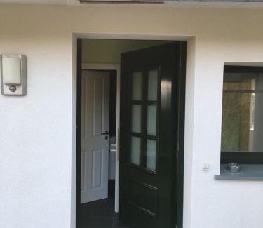 Husen House | Exklusives Ferienhaus keine Monteure
