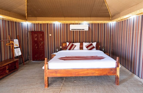 Bidiya Resort | Experience Wahiba in the comfort of our Premium Tents at Thousand Nights Camp