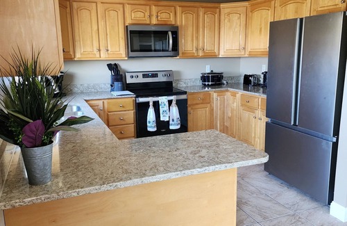 Carterville House | Experience Carterville Charm near Southern IL University