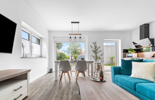 Daenschendorf Apartment | "Experience Coastal Luxury: Family-Friendly Getaway in Fehmarn!"