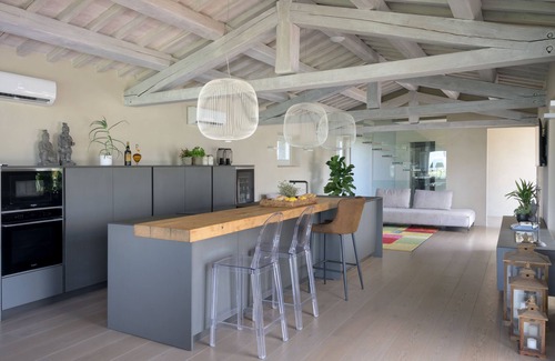 Ferretto Villa | Experience Cortona at modern and cozy Qi Villa & Spa