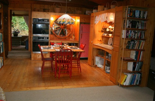 New Bonaventure Cottage | Experience Peace And Tranquility At Charming Cottage In Small Fishing Community.