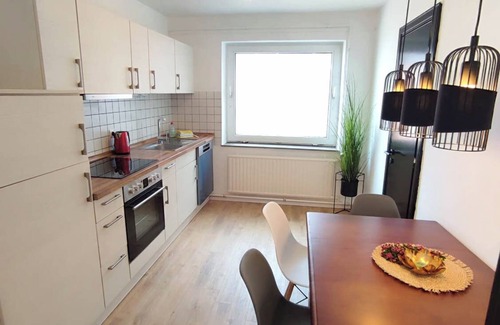 Langeneß Apartment | Experience relaxing days in our cozy 3-room apartment on Langeneß.