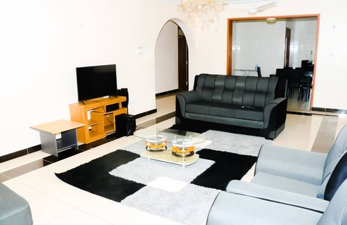 Mombasa House | Experience the Ultimate Aqua Vista. Live the experience