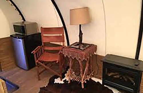 Alton Cabin | Experience the Wild West in Luxury!