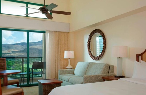 Ko Olina Resort | Experience Unparalleled Luxury in a Mountain View Studio at Marriott’s Ko Olina!