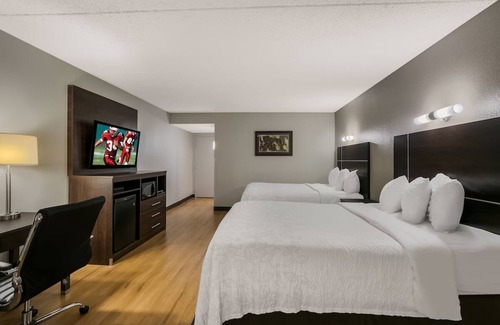 Ashley Oaks Hotel | Experience Value Stay Room w/Complimentary Breakfast | Free Parking