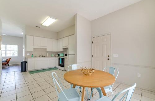 Springs at Kings Bay Apartment | Explore Dtwn Crystal River Walkable Duplex Unit