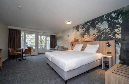 Roden Hotel | Explore Groningen from a Scenic Room w/Balcony Near Speelgoedmuseum Roden